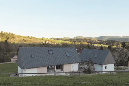 dom v dolnej lehote 1