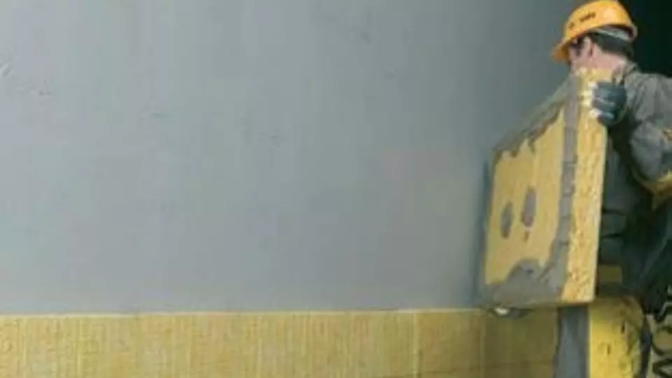 Postup zatepľovania kontaktnej fasády ETICS