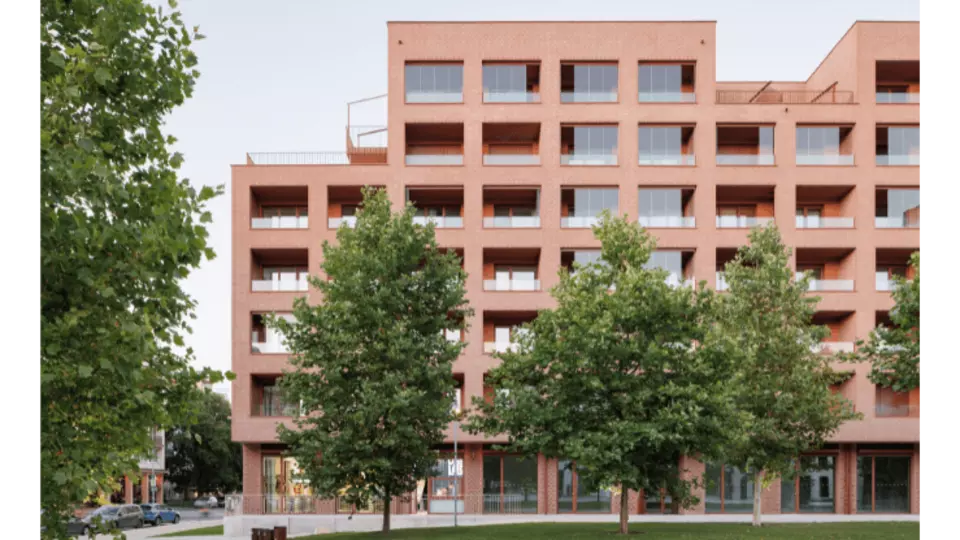 ZWIRN 1 - Mestský blok Bratislava